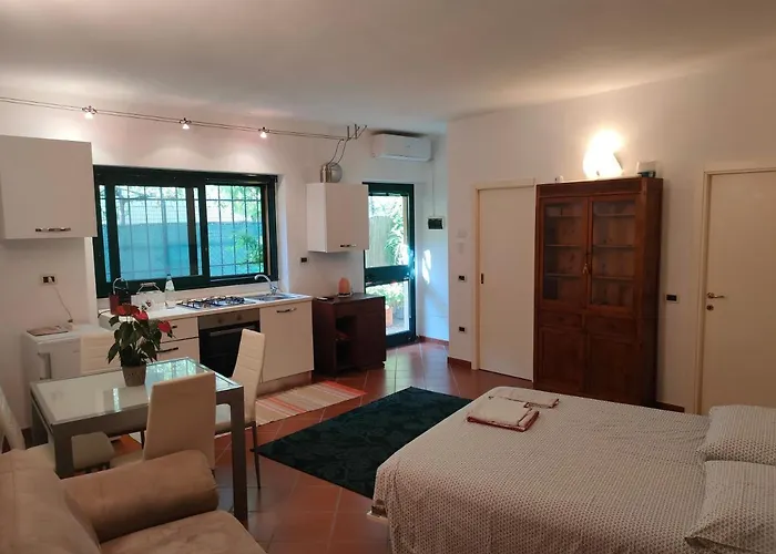 Ampio Monolocale Nel Cuore Di Pesaro